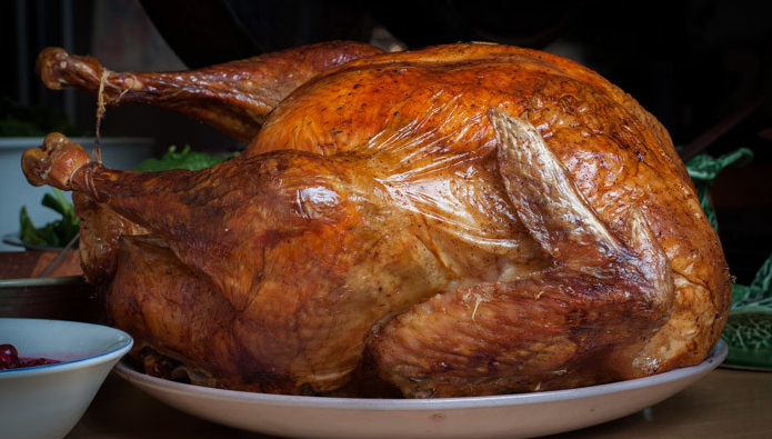 Wayfair's tweet photo. On the blog today: @TruthfulMommy teaches you how to roast the perfect #turkey > http://t.co/VwJMmu29GR #thanksgiving http://t.co/CCqHYE7YVQ