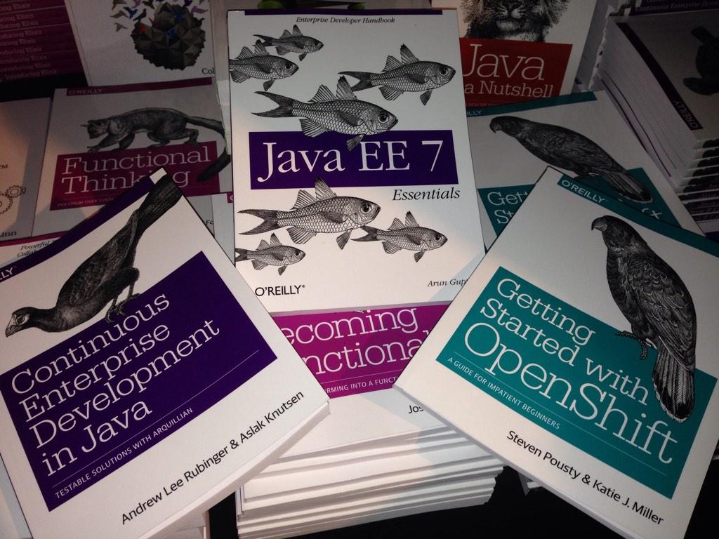arungupta's tweet image. #JavaEE7 Essentials book signing at @OReillyMedia booth #Devoxx, also available @ALRubinger @aslakknutsen OpenShift