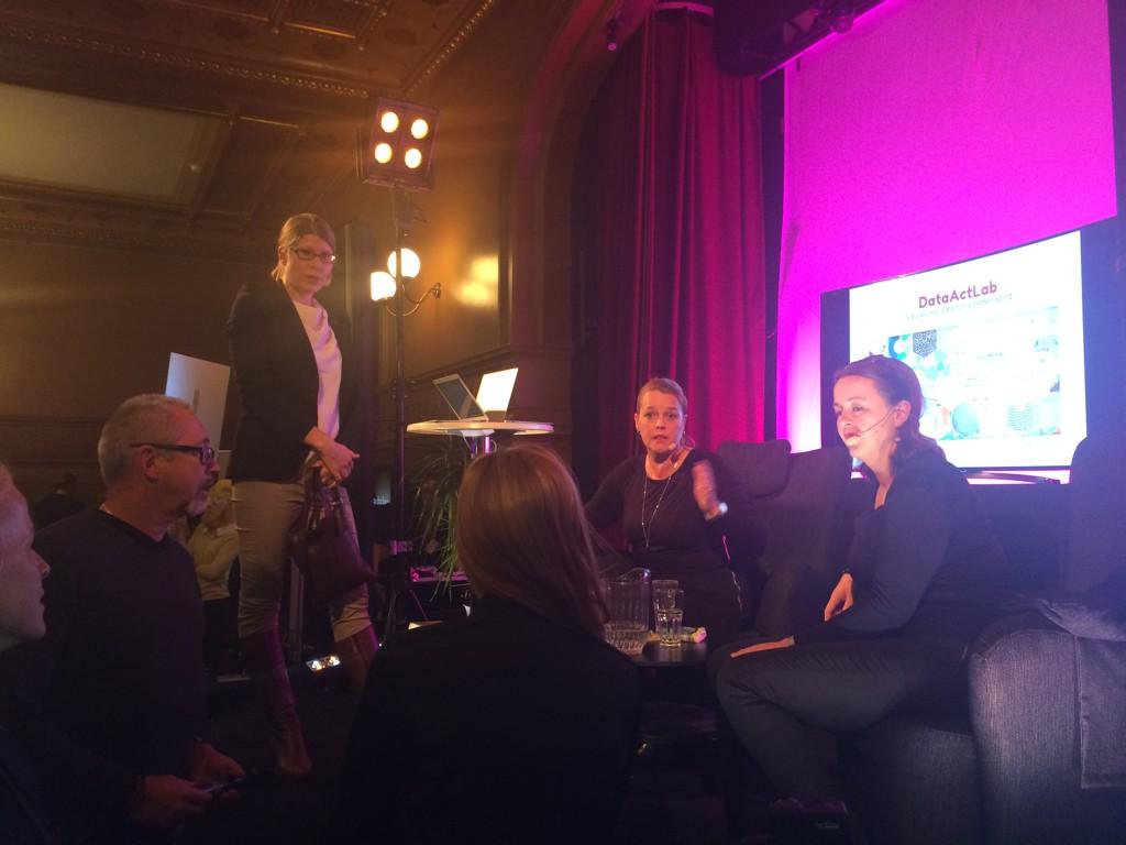 Sime_SI's tweet photo. We have yet another trio of great women on the MTGx-scene http://t.co/zkYZRlFm8H #sime14 #socialimpact http://t.co/rBRHIzy7Jx