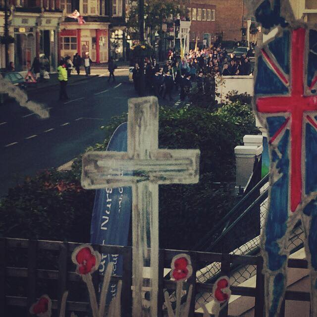 RBLTeddington's tweet photo. #RemembranceSunday #PoppyAppeal #WeWillRememberThem #Parade #Teddington http://t.co/plej9sYEON
