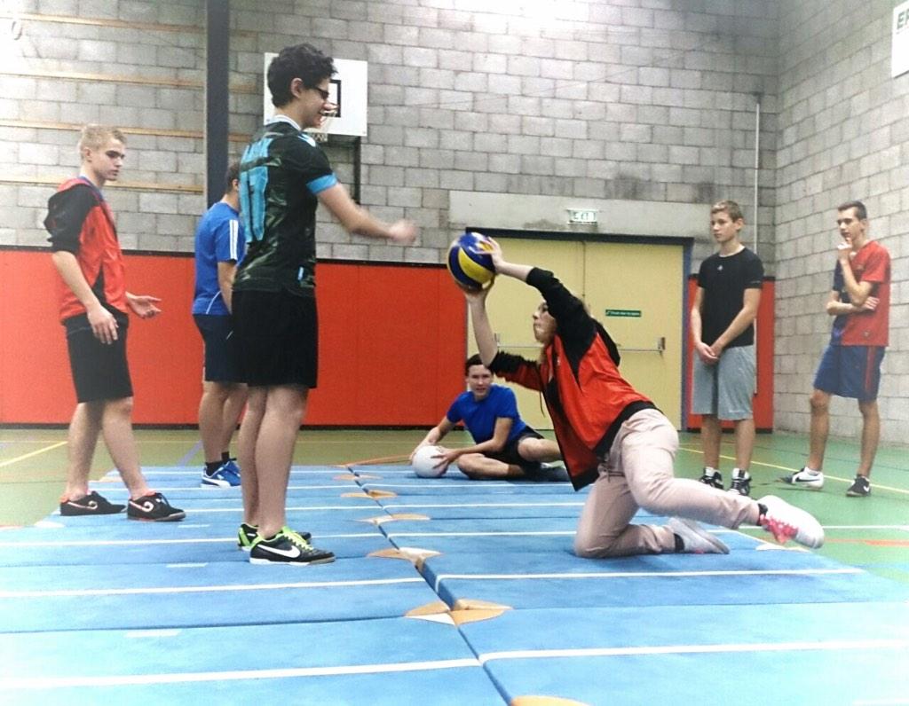 JALangedijk's tweet photo. Ook dit is onderdeel van het schoolexamen!!! http://t.co/Kcy64VdxN4