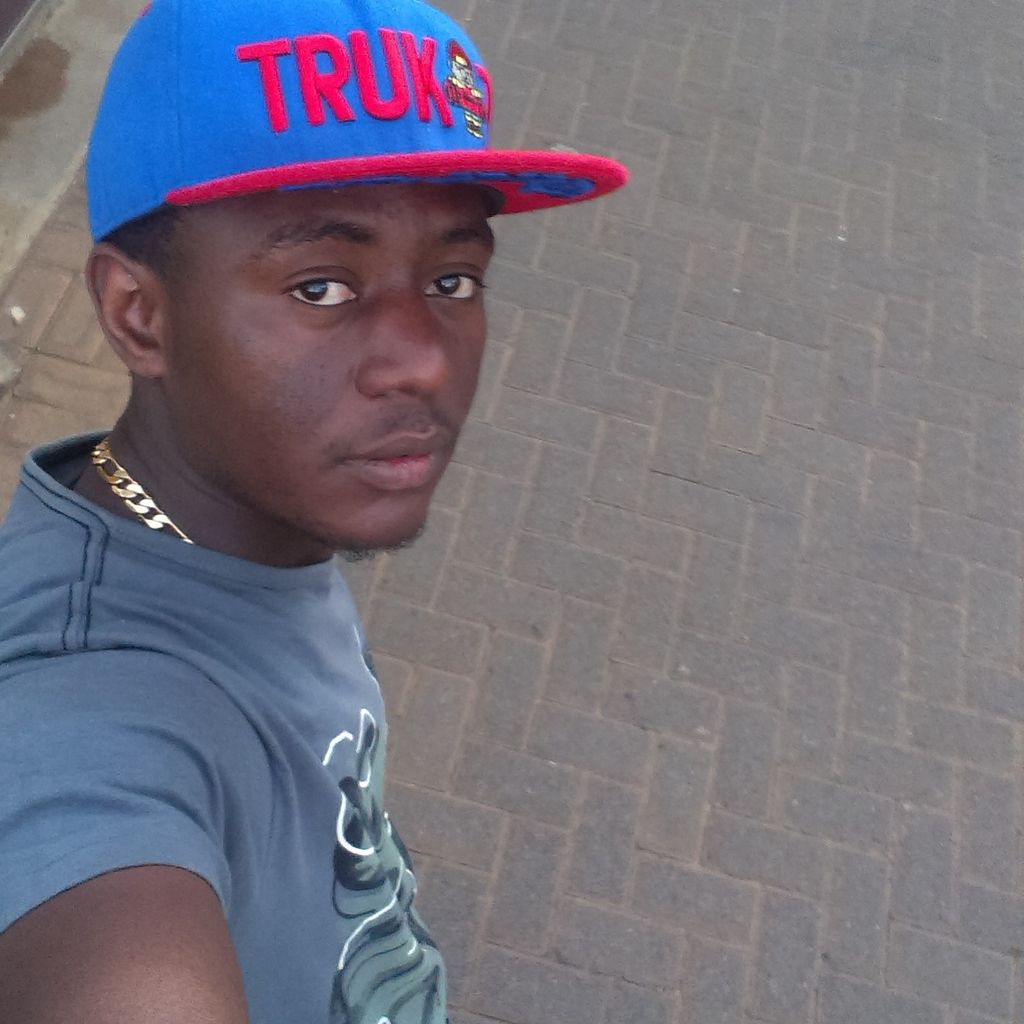 robenduciel's tweet image. Reubben of sky!