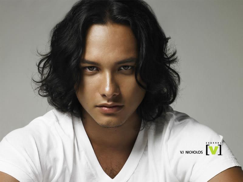 Infusionet's tweet photo. Nah! Skrg waktunya lo kasih 3 kata #TERKAM (Terserah Kamu) tentang artis yang ini! #CELACELI http://t.co/d6IrGR42ml