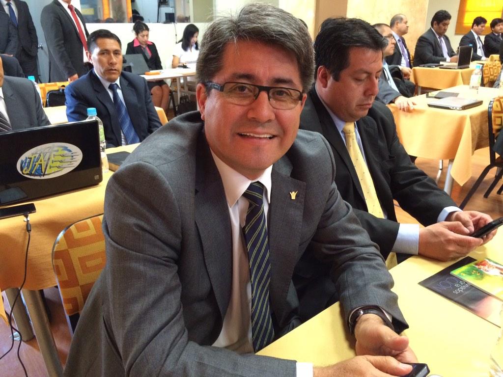 RadioNTiempoNP's tweet photo. Director de @NuevoTiempoPeru: es llamado a iniciar nueva función con el Proyecto de salud #PROASA @Jonny_Pastor http://t.co/gl21ere3aA