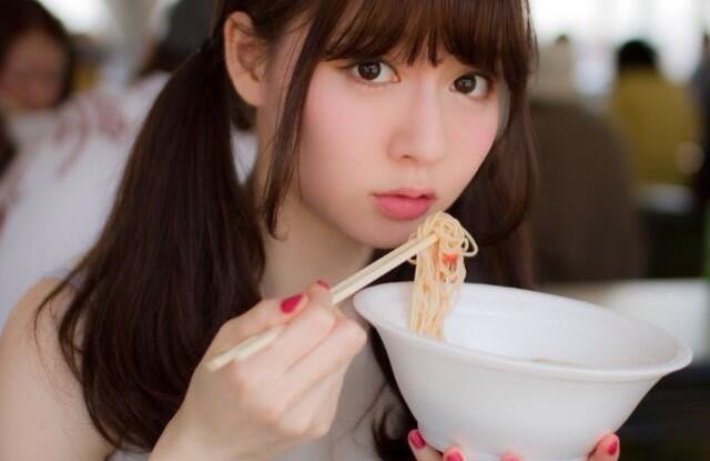 _fabricsweet_'s tweet photo. ラーメンとツインテール
#ゆめかわいい #女の子って可愛い http://t.co/JUPyFOiyxA