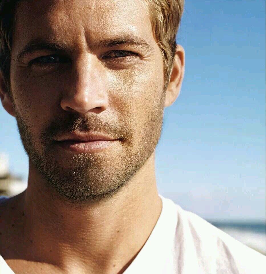 RealPaulWalker's tweet photo. "Train your mind to see the good in everything." - Anonymous 

- #TeamPW http://t.co/NT6yF2dNhg