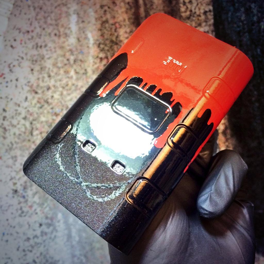 ProModz's tweet photo. For some reason it looks orange in this light... It's a vibrant red.
#boxmod #god180 #vapelyfe #vape #customvape http://t.co/PpjUdOToMu