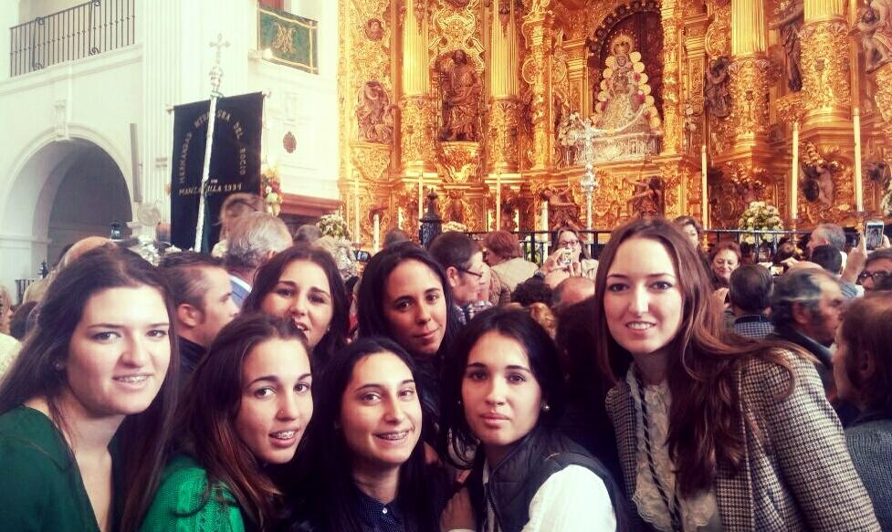 Hermandad de Manzanilla  en la misa anual 2014