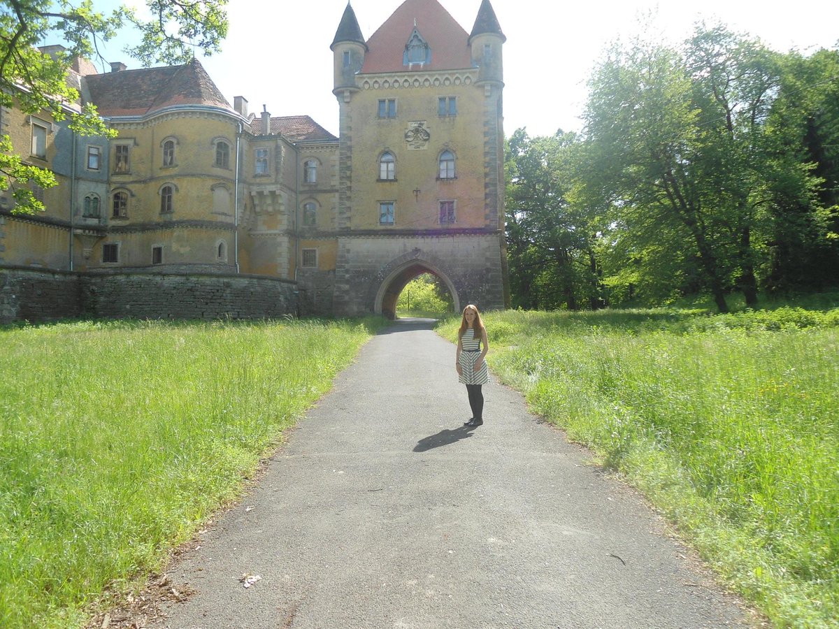 RamblinRed2014's tweet photo. #Visiting #castles in #croatia | #reminiscing #varazdin #countryside #explorer #adventure #wanderer #excursion #love http://t.co/EapmFsYb09
