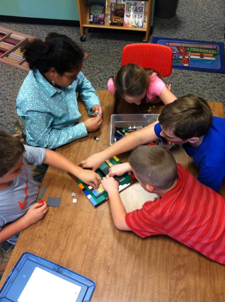 papaskos's tweet photo. 4th graders build Lego longhouses #makerspaceinthemaking @ESMSchoolDist http://t.co/qdERi8vhBp