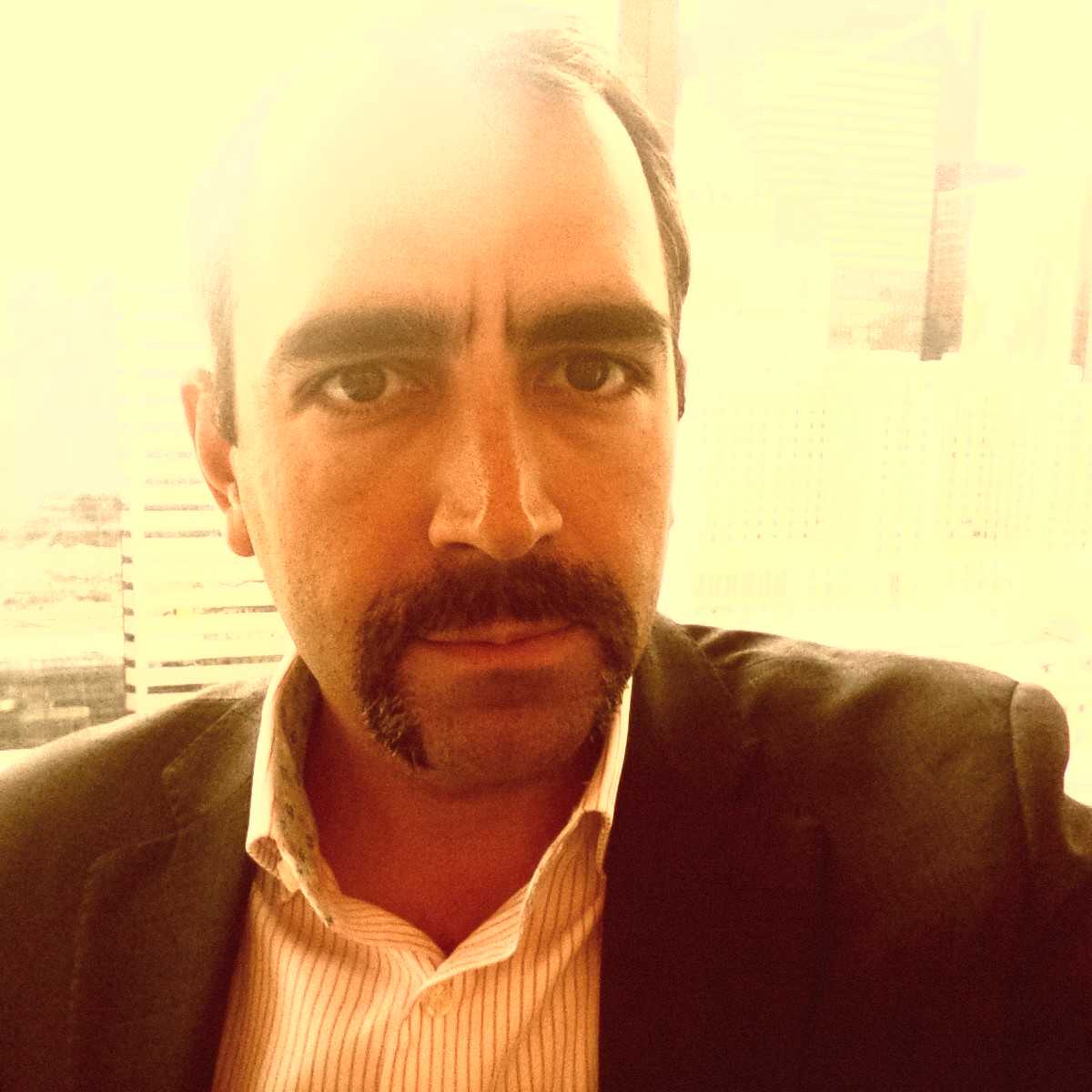 Steveilkiw's tweet image. My fertile face is in need of a trim. #Movember #MightKeepIt