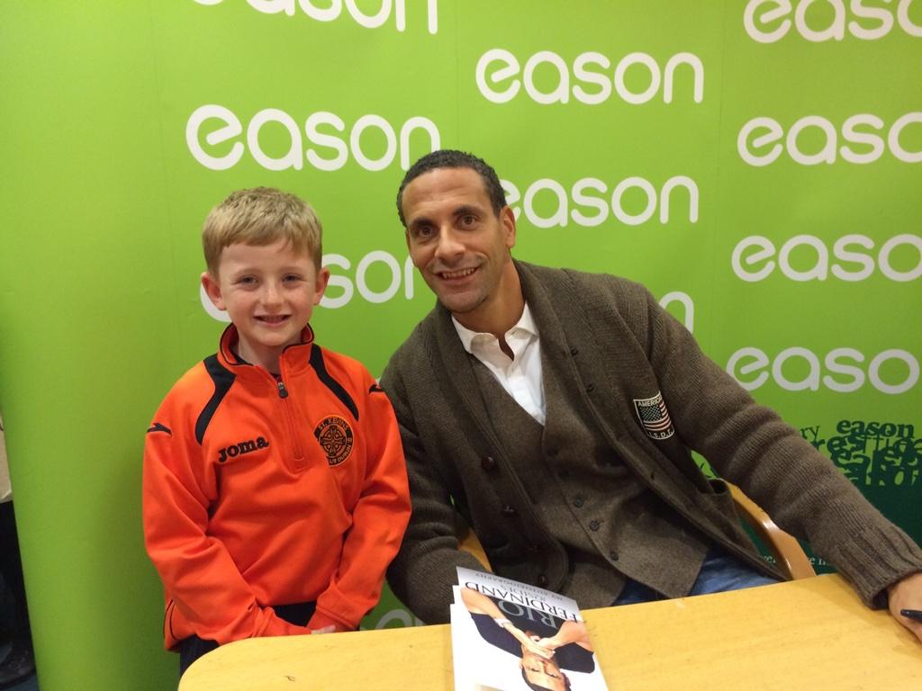 Rio Ferdinand signing kevins player,Zach Conway's book today lol <a href="/rioferdy5/">Rio Ferdinand</a> thanks Rio