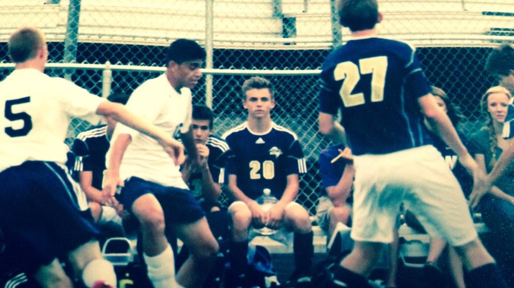 varsitybench's tweet photo. #lifeonthebench wrapping up a great season http://t.co/9d3jZ07Zwn