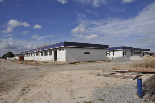 GustavoSebba_45's tweet photo. As obras do Hospital de Santo Antônio do Descoberto, no Entorno de Brasília estão avançadas: http://t.co/6tWsdr2dSc http://t.co/ymjuseorfN