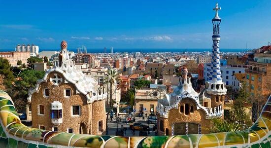 _Paisajes_'s tweet photo. Vista panorámica de Barcelona desde el Parque Güell. http://t.co/TAuTAHbOzm