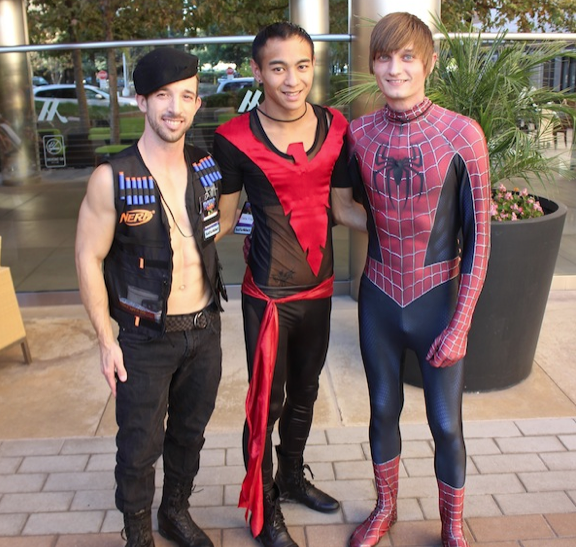 NewNowNext's tweet photo. POW! ZAP! Check out photos from #BentCon 2014: http://t.co/E9u0WhinJw http://t.co/4TYo1B36Rg