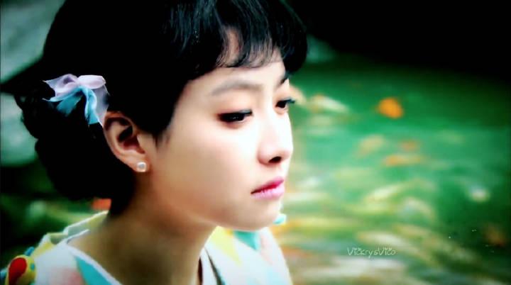 [PHOTO] 141112 Victoria "Cocoon Town Romance" Cut #2 m.weibo.cn/2160745030/377…

(cr. Vico栽在榴芒农场丶)