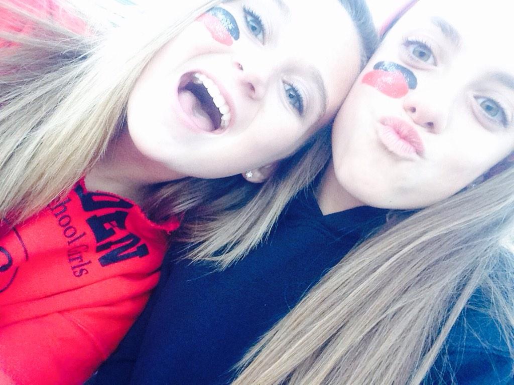 Happy birthday to emma ford   ily  have a great last 6 hours of your birthday  