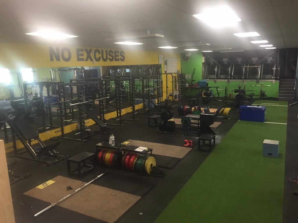 ReggieGoodes's tweet photo. Good to be back at work! Bring on 2015 ! http://t.co/zRXZTcEP0H