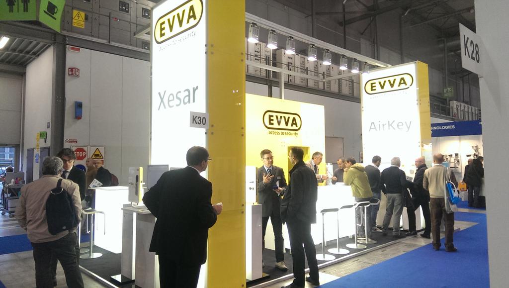 Sicurezza Milaan, met grote interesse en veel aanloop vandaag van start.#AirKey &amp; #Xesar #toegangscontrole