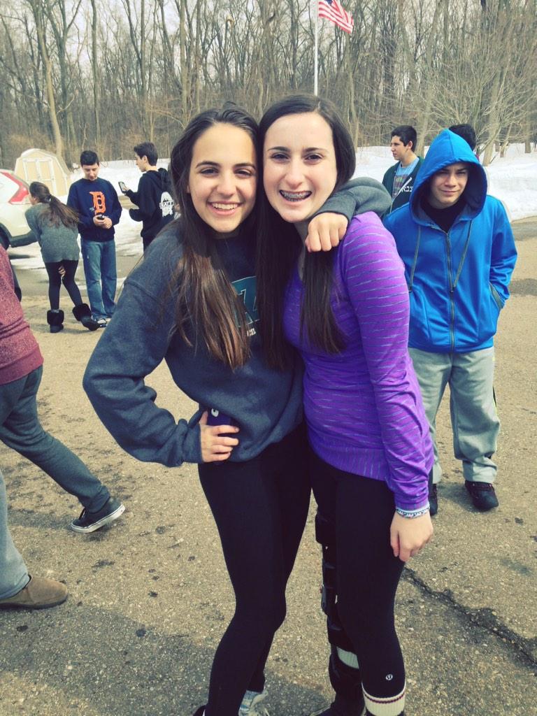 rachelpesick's tweet photo. wouldn't be doing this today if she hadn't have planned a kick ass weekend🎉🎊 #ylc2 http://t.co/BBCZqitwZH