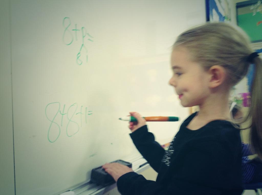 TeamExploreWAWM's tweet photo. We access information in a variety of ways. Both students are learning doubles plus 1. #personalizedlearning http://t.co/Q0vpnuLa8I