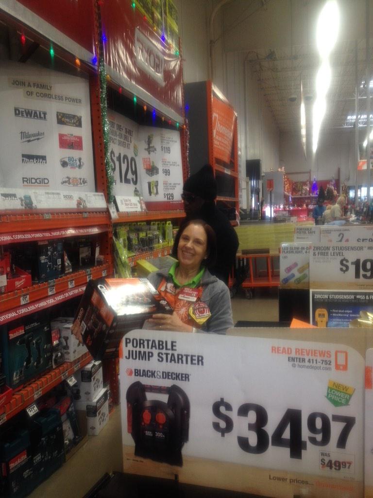 Combo kits are flying off the shelf into customers hands at 554. Nice work Heloisa. <a href="/LennyGaspari/">Lenny Gaspari</a> <a href="/Phillip737/">Phillip Danner</a>