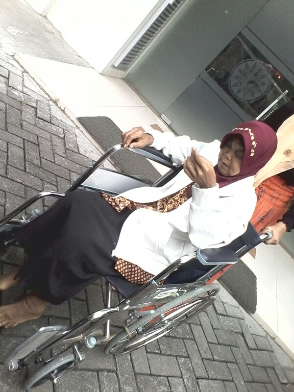 Aamiin RT <a href="/LaskarSedekah/">Laskar Sedekah</a> Pasien hari ini, yuk doakan semoga segera diberi kesembuhan.