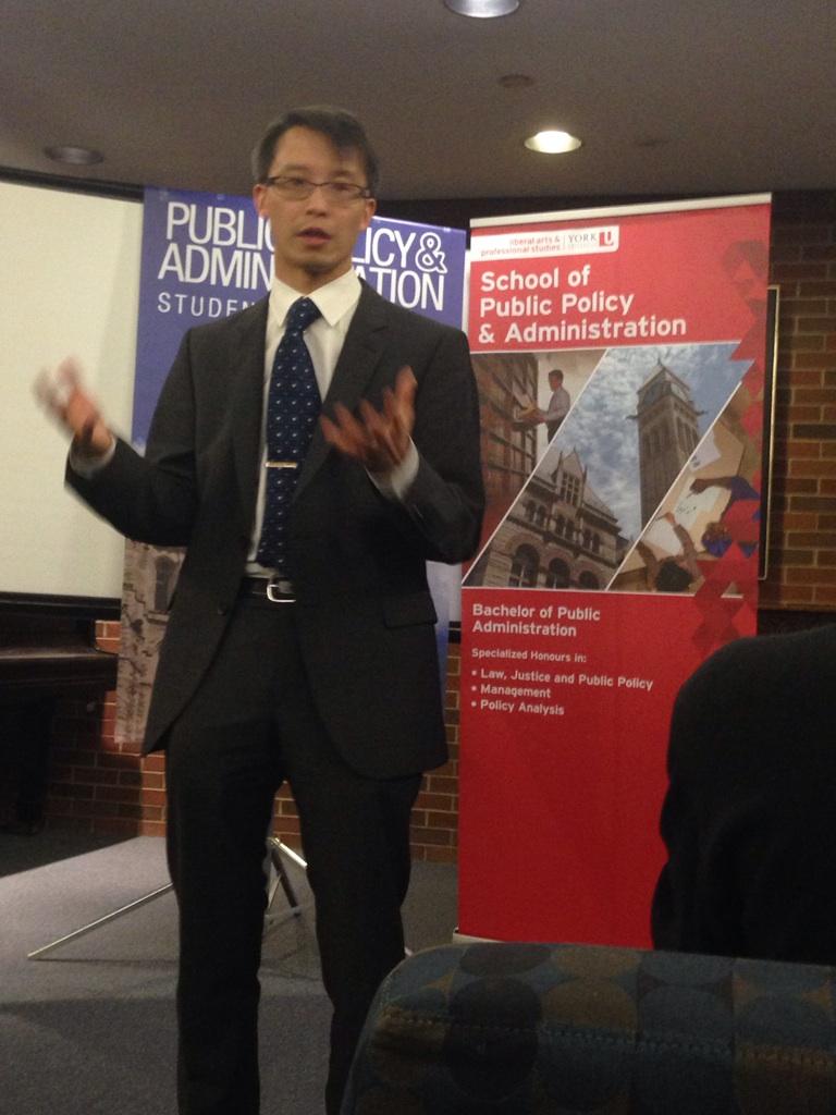 ppasaYork's tweet photo. Life of an MP by MP @ArnoldChanMP. http://t.co/CtNLNNdPcr