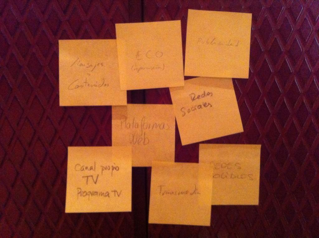 JaisielG's tweet photo. Hecho relevante de la sesión "redes sociales" #EASDGC http://t.co/MHWu8vtDWo