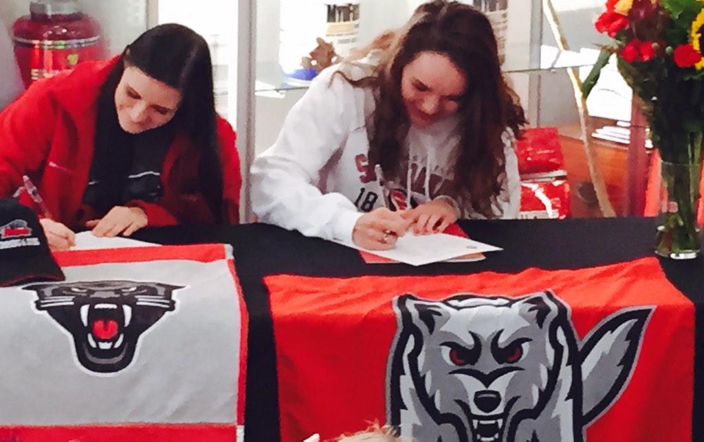 WildcatsBSHS's tweet photo. Congrats! Ashley Sturman &amp; Lindsey Meyer sign #lettersofintent #swimming #QueensofthePool #collegebound #bshswildcats http://t.co/YEjGBRqOTq
