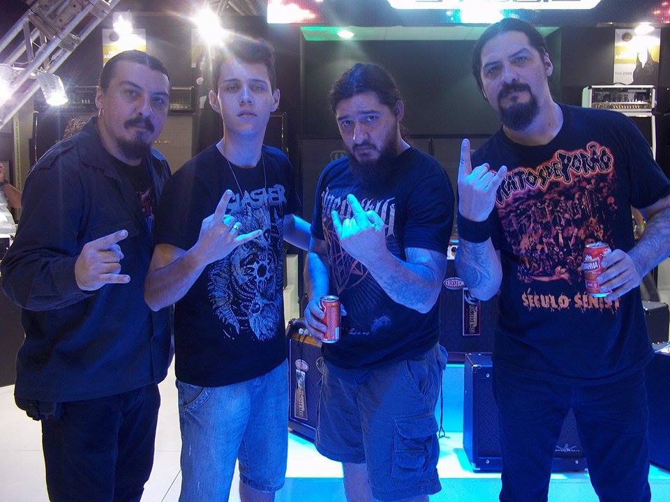 slasherbr's tweet photo. Our fellow countryman and comrade Rodrigo Moreira with the bad guys from @Krisiun! \m/ http://t.co/vr6J7n1p2o