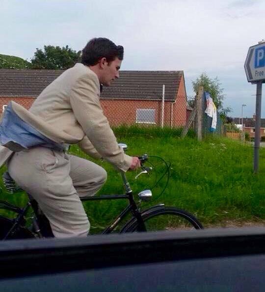 Will_ARF's tweet photo. "Come over"
"Sorry I can't babe I'm solving string theory"
"I'm off my period" http://t.co/xPC3gynkRj