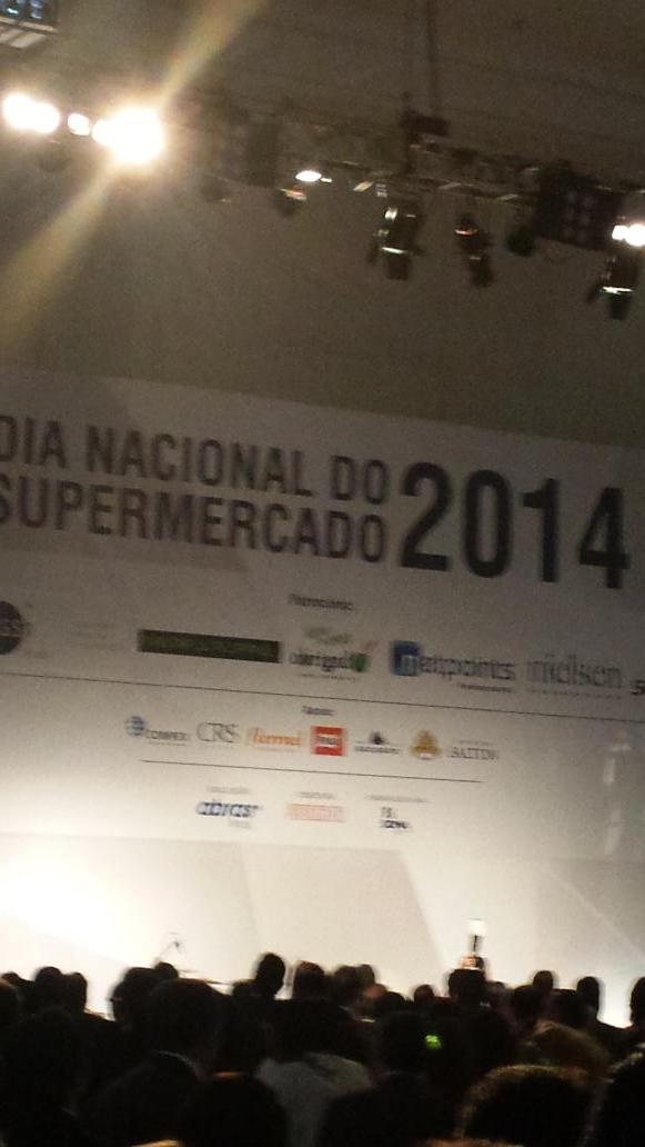 srfti's tweet photo. Parabéns a todos os supermercadistas http://t.co/Hhncjp6J7S