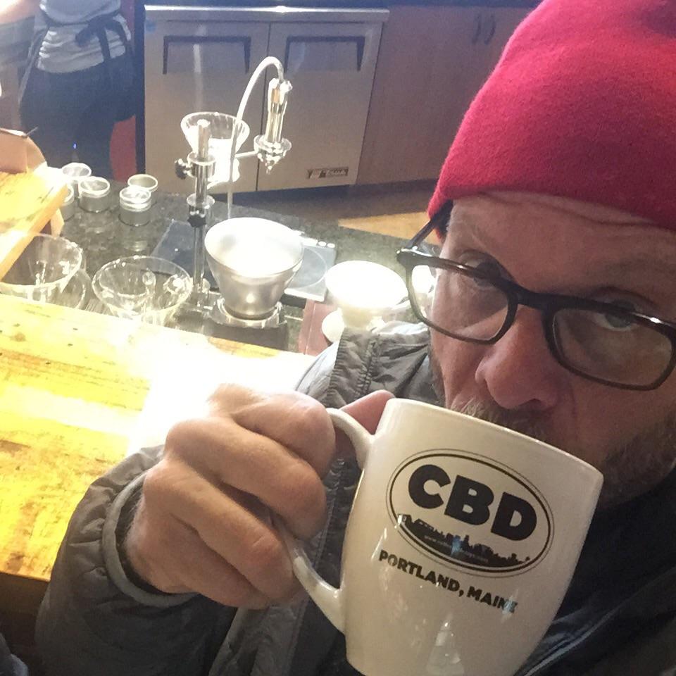 That moment when your Twitter streams cross <a href="/exjon/">Jon Gabriel</a> <a href="/altonbrown/">Alton Brown</a>: One more cup of joe before the show  #AltonBrownLive