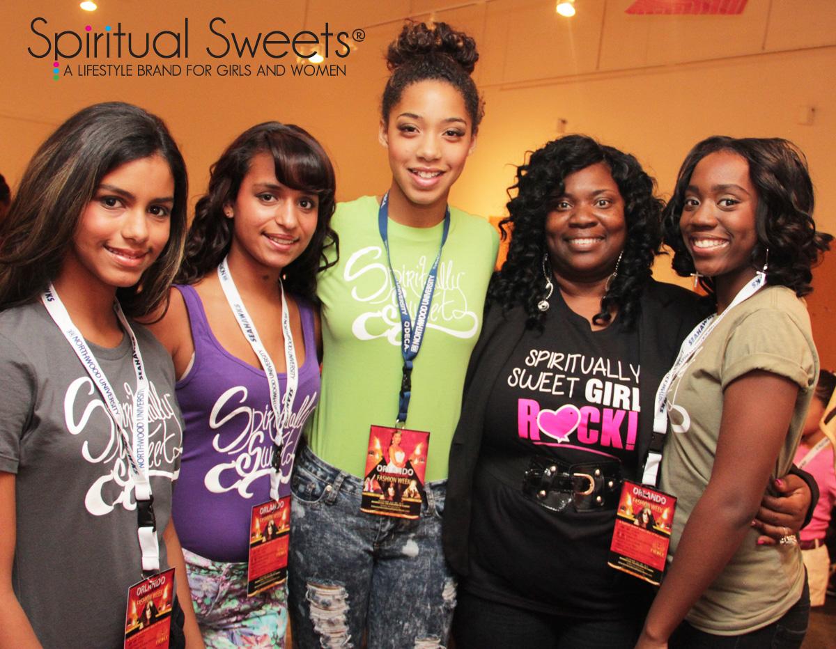 SpiritualSweet1's tweet photo. Spiritual Sweets rocks Orlando Fashion Week!
#OFW #firstshow http://t.co/fiQkWVedQn