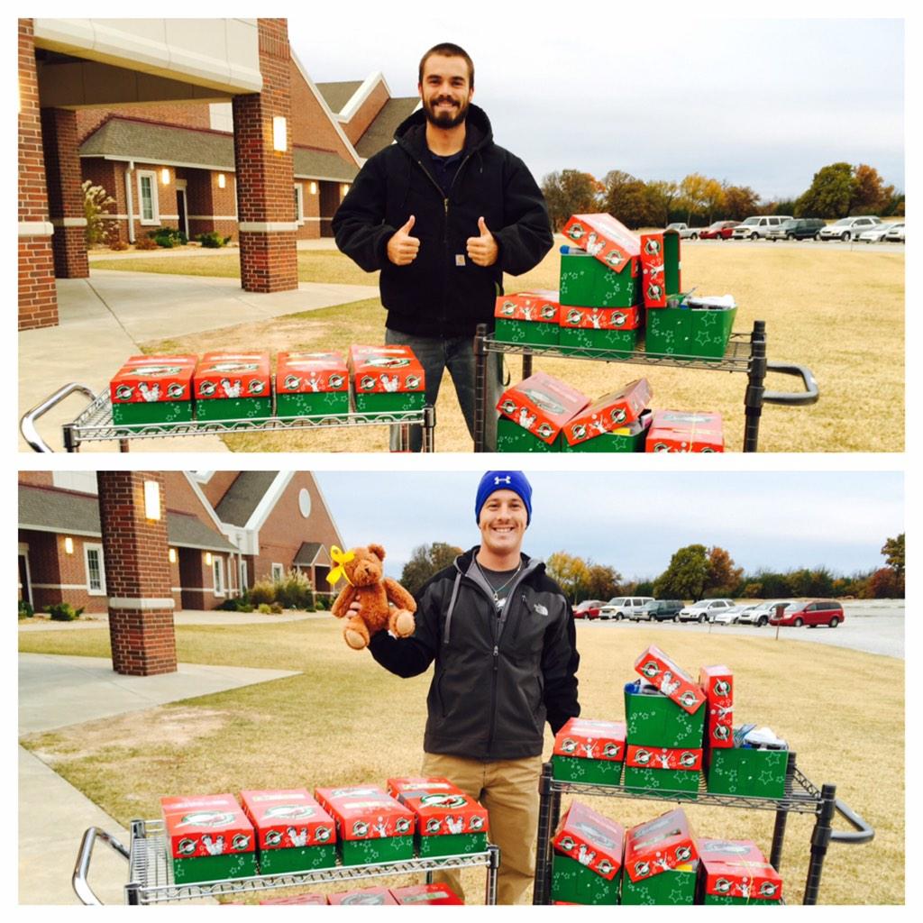 Omega_Chi_Delta's tweet image. 41 boxes y'all!! Big thanks to Immanuel Baptist Church and @etoddfisher for helping out! #OperationChristmasChild