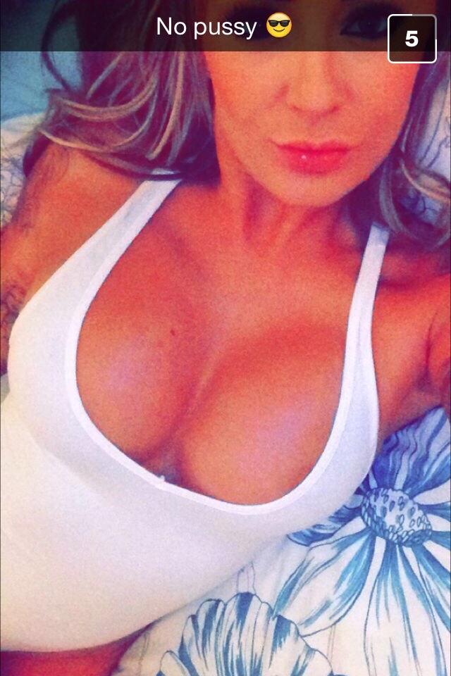 SluttySnaps247 tweet picture