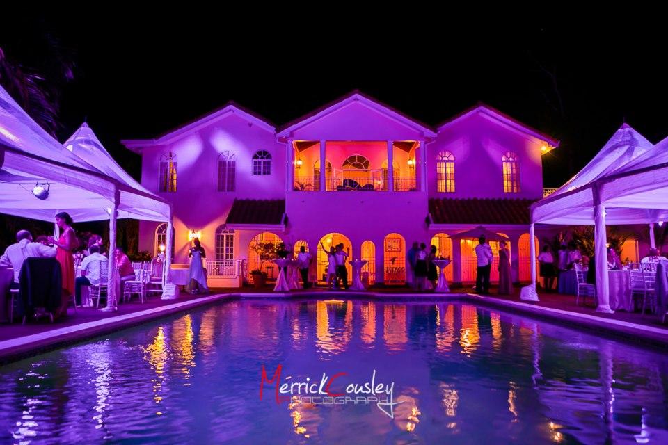 reggaetechav's tweet photo. #MagicalMoment Light It Up #mood #lighting by #reggaetech http://t.co/RBRJZzkGBA