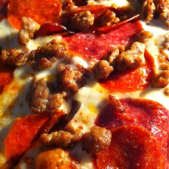 Pinball Pizza tweet media