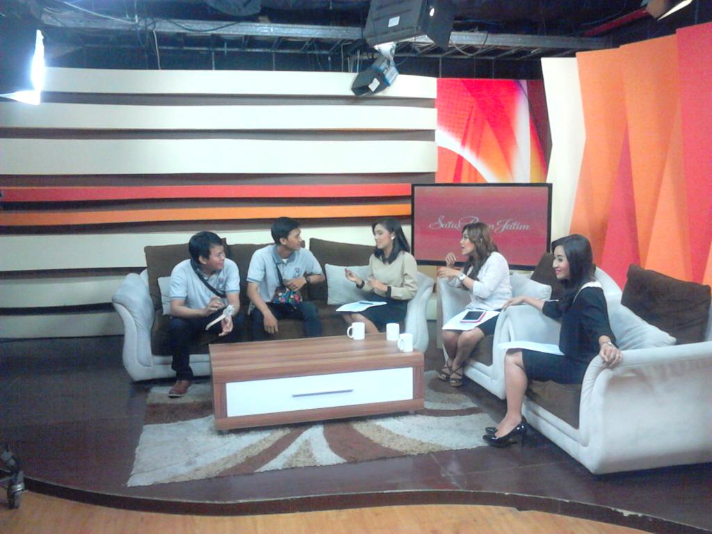 pgsoft169eoi's tweet photo. Pagi ini @klubsugarglider sudah hadir di @JTV_rek , hari ini kita akan bermain bersama para sugar glider yang imut http://t.co/iZKDLmwzaq