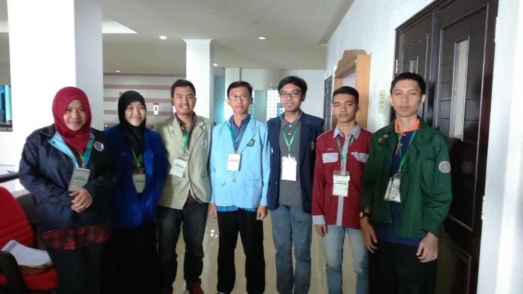 munasihmsiXII's tweet photo. 7 calon presidium sidang @HIMASTA_ITS @HimastaUGM @HimastaUNPAD @SEMA_STIS @HimastaUnmul @HimamastaUB @StatistikaUII http://t.co/j8PIERmcMA