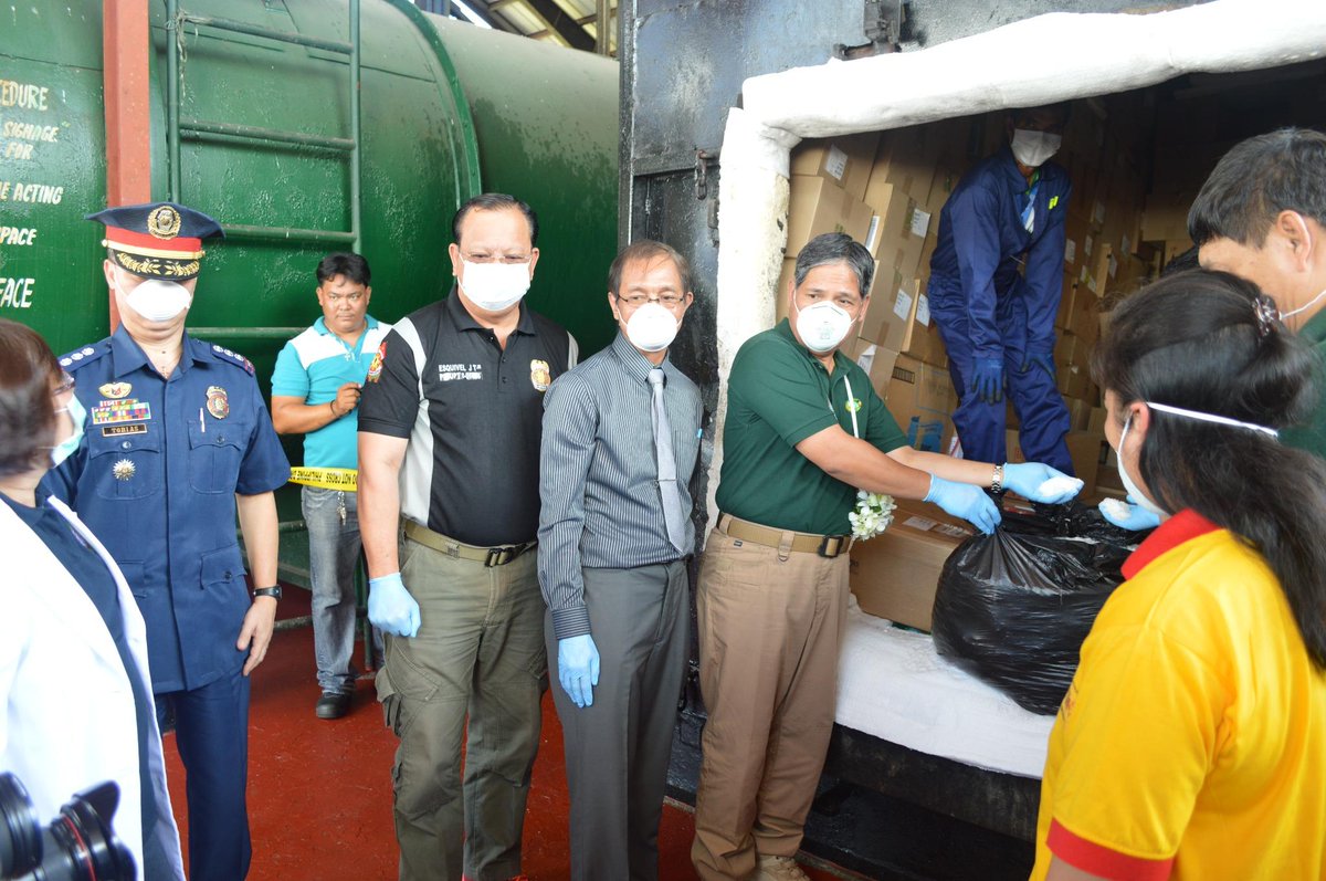 PDEA destroyed 2.25 billions of illegal drug on Nov 11, 2014 at Trece Martires City Cavite. <a href="/PNPhotline/">PNP Tweets</a> <a href="/rpiopro4a/">POLICE REGIONAL OFFICE 4A</a>