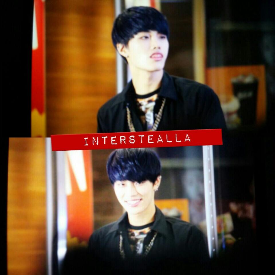 Interstealla's tweet photo. 141112 여의도 IFC몰 팬싸인회 #핫샷 #HOTSHOT #최준혁 #준혁 난 눈화장 진하게안한게 좋아 그래서 최준혁이 좋아 이 섹시한남자..오늘도 어제도 내일도 모레도 항상? @92JUNHYUK http://t.co/AGmP5Re21Z