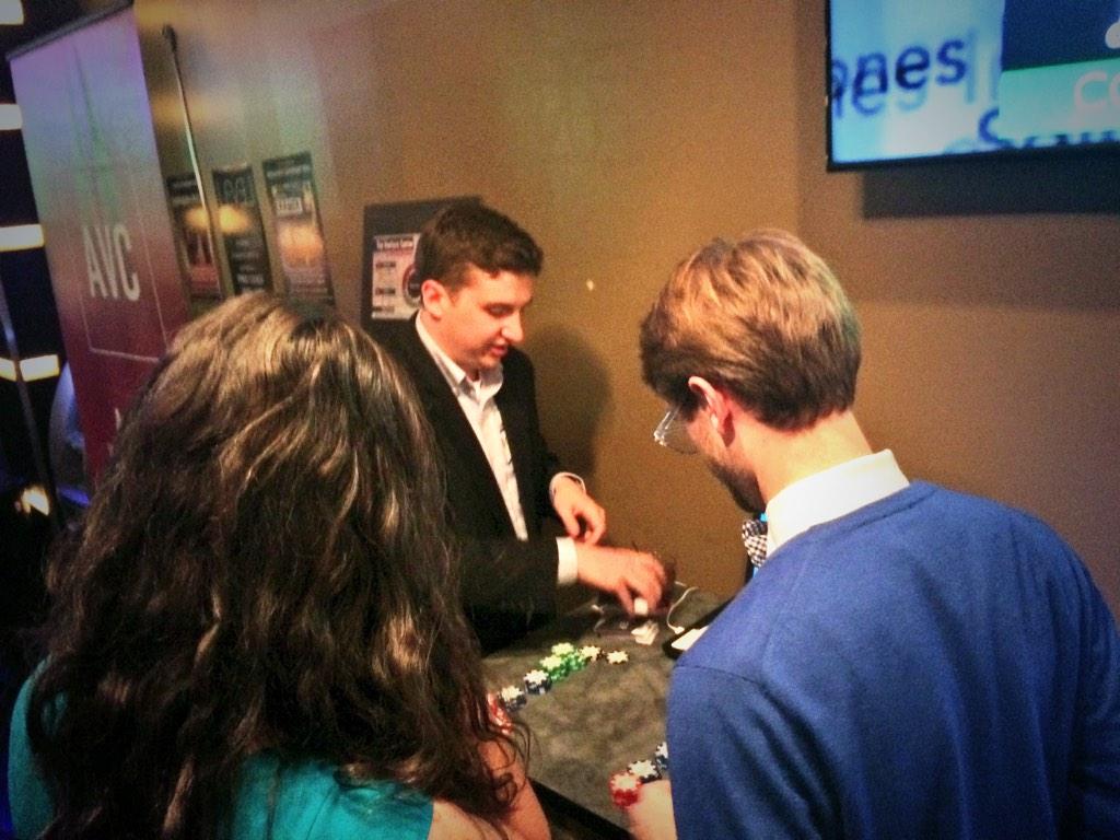 cdotsmedia's tweet photo. .@DavidAllan__ is showing @pokerwords to @rwguinee at #TechCocktailAR. #ARidea #ARStartupWeek http://t.co/RfcjIZ0igP