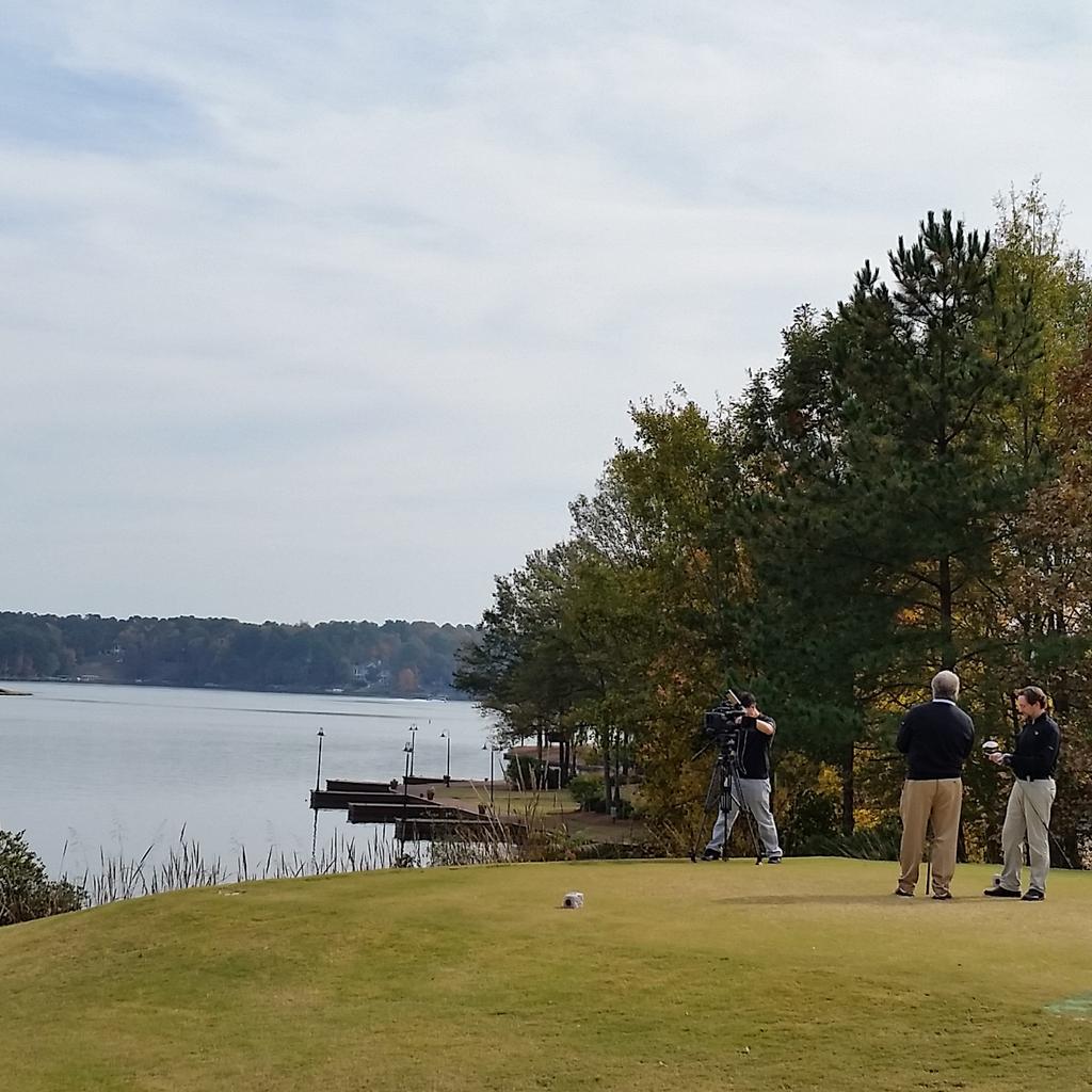 LakeOconeeTracy's tweet photo. Filmed Georgia Golf Traveler show for Georgia Golf Trail. 
http://t.co/J11BKeJ7dO for more photos 
#lakeoconeetracy http://t.co/wGx7eq71mu