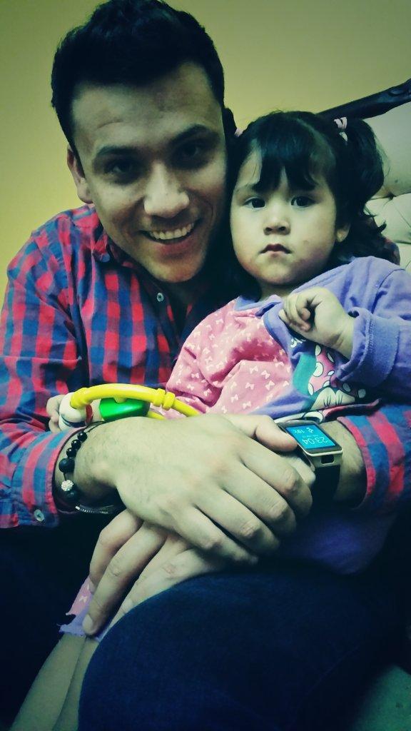 Elynegra's tweet photo. La ahijada de mi @Maxicollao 
Emilia Munizaga Sanquea http://t.co/cNlCqlUyJS