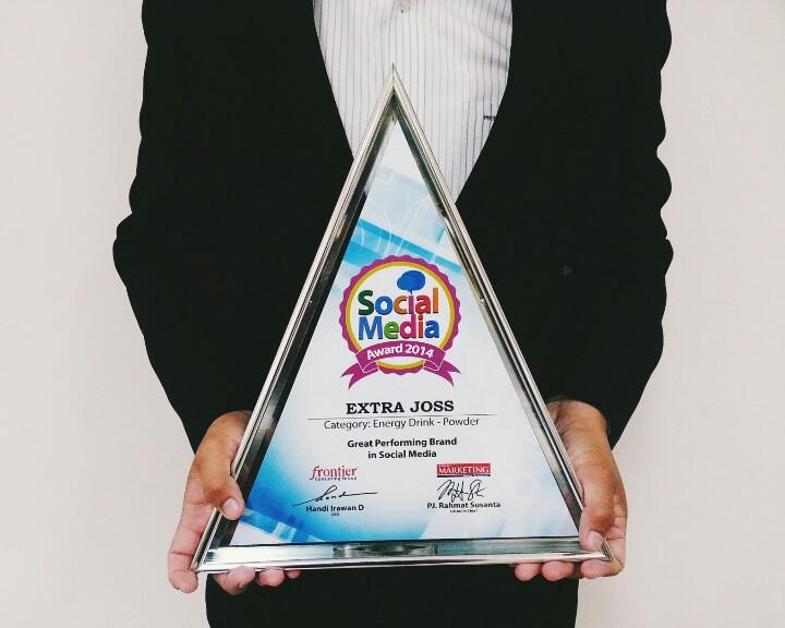 Good news! Extra Joss kembali menerima penghargaan Social Media kategori energy drink serbuk dari Majalah Marketing