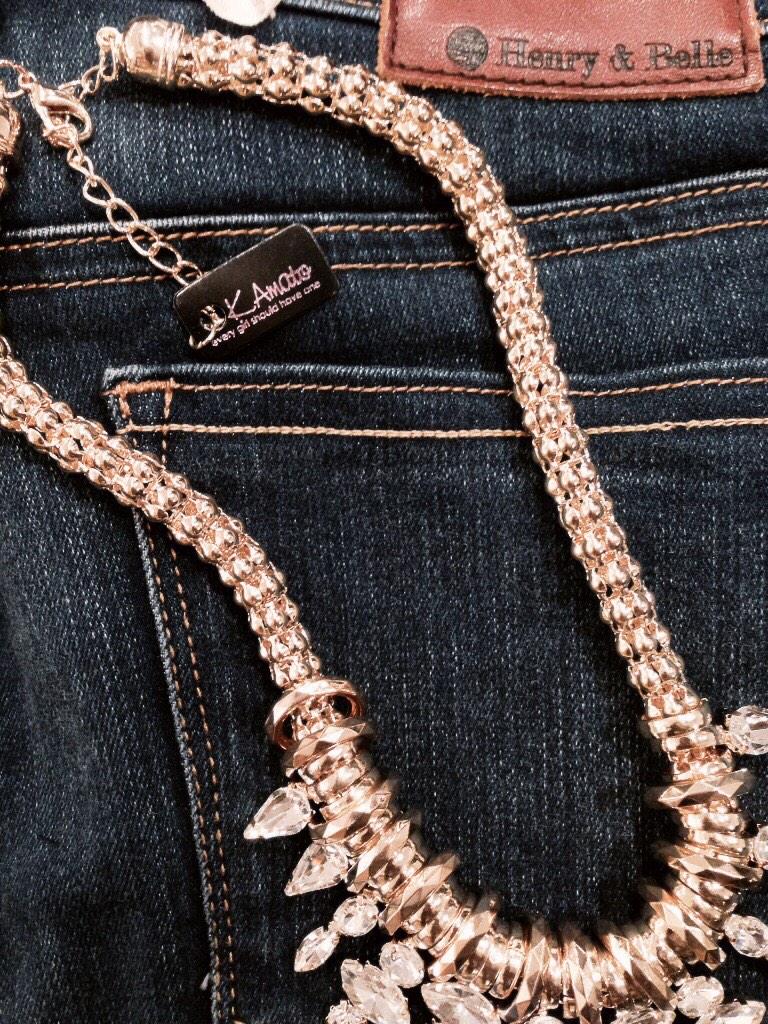 henryandbelle's tweet photo. What goes better with denim than a little sparkle? Thx for coming to #belleeffect, @k_amato + @thedenimlounge event! http://t.co/zYRL5RtqdY