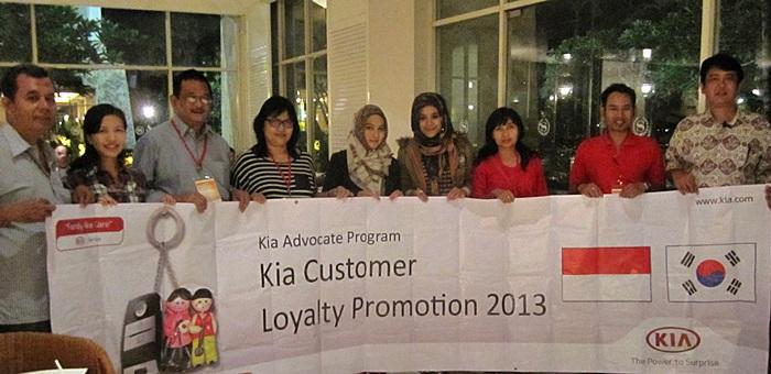 pecintakia's tweet photo. Pelanggan Setia Kia Siap Berlibur Ke Korea : http://t.co/y25RA3vdrU @bosmobil @KIAmotorsID http://t.co/oDhZ46kGLr